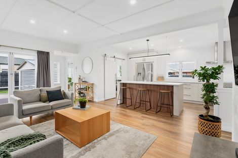 Photo of property in 33 Hobson Street, Maeroa, Hamilton, 3200