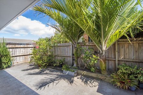 Photo of property in 2/23 Lomond Street, Takapuna, Auckland, 0622