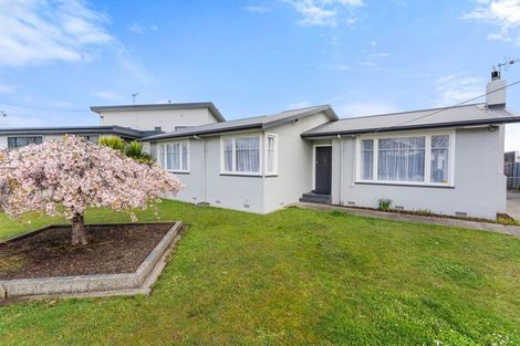 Photo of property in 50 Fairs Road, Milson, Palmerston North, 4414