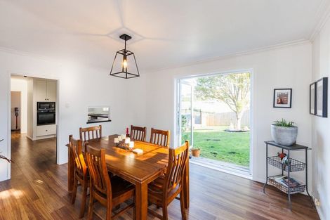 Photo of property in 35 Park View Avenue, Feilding, 4702