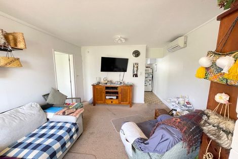 Photo of property in Mahora Court Flats, 25 Mahora Street, Kilbirnie, Wellington, 6022