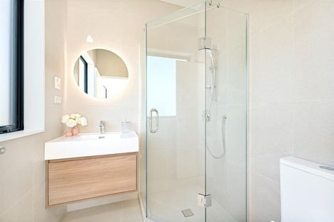 Photo of property in 38 Whakairo Crescent, Gulf Harbour, Whangaparaoa, 0930