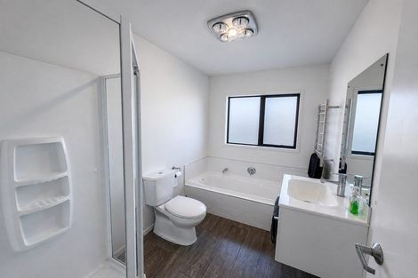 Photo of property in 1 Robalan Close, Halswell, Christchurch, 8025