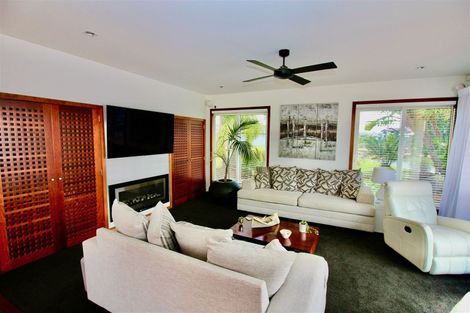 Photo of property in 25 Leeward Drive, Whitianga, 3510