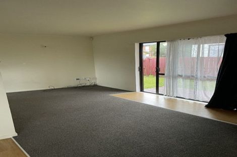 Photo of property in 3/7 Settlement Road, Papakura, 2110