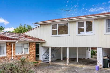 Photo of property in 2/33 Kitchener Road, Sandringham, Auckland, 1025