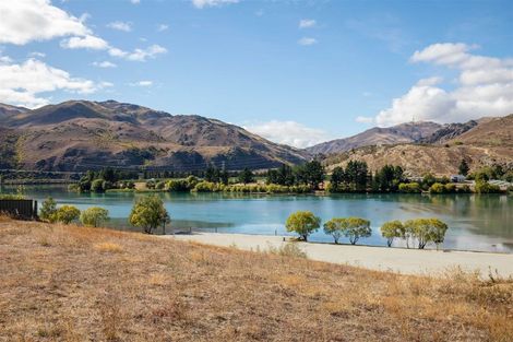 Photo of property in 22 Matthews Crescent, Cromwell, 9310