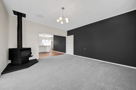 Photo of property in 38 Pembroke Road, Stratford, 4332