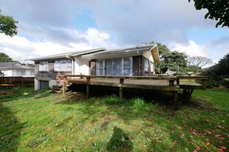 Photo of property in 15 Fairdale Avenue, Red Hill, Papakura, 2110
