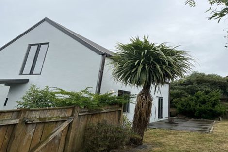 Photo of property in 15 Ruapehu Drive, Fitzherbert, Palmerston North, 4410