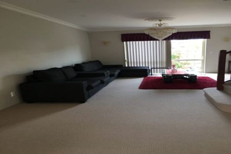 Photo of property in 40 Kestev Drive, Flat Bush, Auckland, 2016