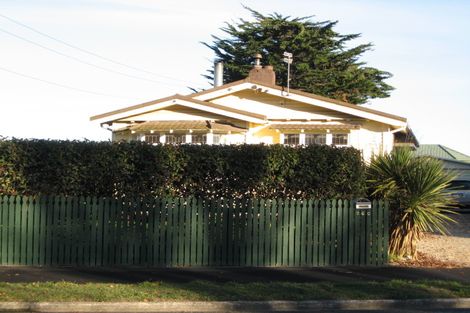 Photo of property in 200 Keyes Road, New Brighton, Christchurch, 8083