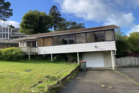 Photo of property in 5 Kama Place, Sunnynook, Auckland, 0620