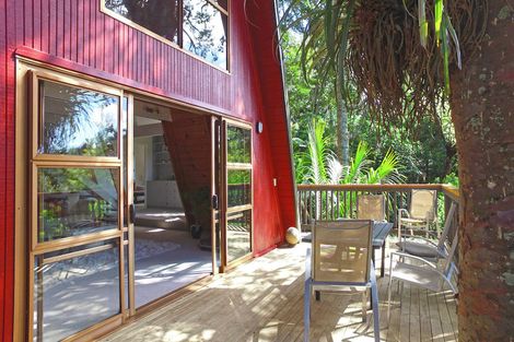 Photo of property in 336 Huia Road, Titirangi, Auckland, 0604