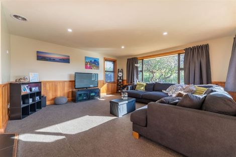 Photo of property in 18 Maclean Street, Glenavy, Waimate, 7980
