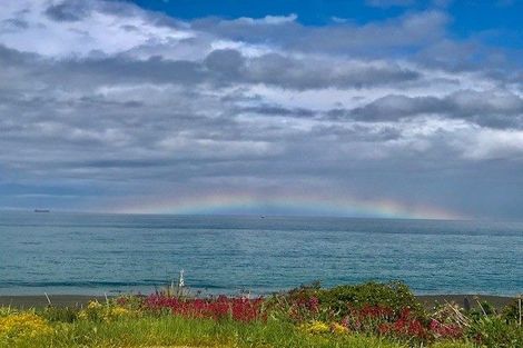 Photo of property in 205 Whirinaki Road, Eskdale, Napier, 4182