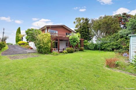 Photo of property in 108 Sunset Road, Unsworth Heights, Auckland, 0632