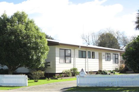 Photo of property in 17 Ratima Place, Whakatane, 3120