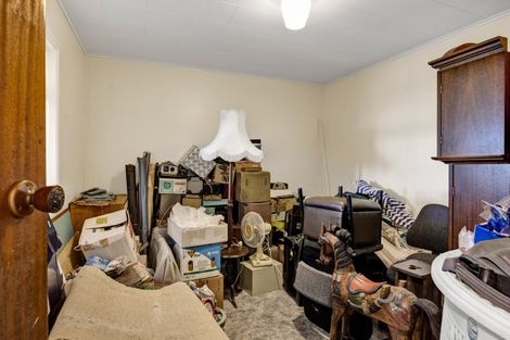 Photo of property in 38 Douglas Street, Hawera, 4610