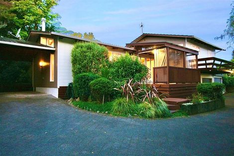 Photo of property in 44 Grand Vue Road, Kawaha Point, Rotorua, 3010