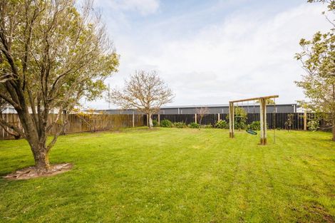 Photo of property in 5 Daniell Street, Bulls, 4818