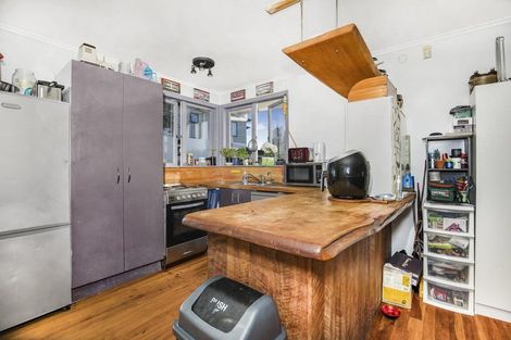 Photo of property in 22 Estuary Road, Weymouth, Auckland, 2103