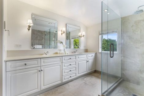 Photo of property in 206 Hurstmere Road, Takapuna, Auckland, 0622