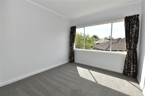 Photo of property in 151 Brian Crescent, Stanmore Bay, Whangaparaoa, 0932