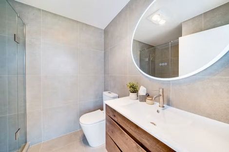 Photo of property in 2/60 Yeovil Road, Te Atatu Peninsula, Auckland, 0610