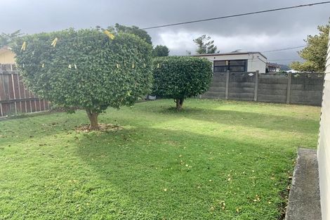 Photo of property in 34 Parkway, Wainuiomata, Lower Hutt, 5014