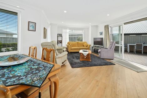 Photo of property in 18 Boysenberry Grove, Richmond, 7020