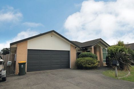 Photo of property in 12 Mellefont Close, East Tamaki Heights, Auckland, 2016