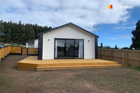 Photo of property in 1 Rexs Way, Green Island, Dunedin, 9018