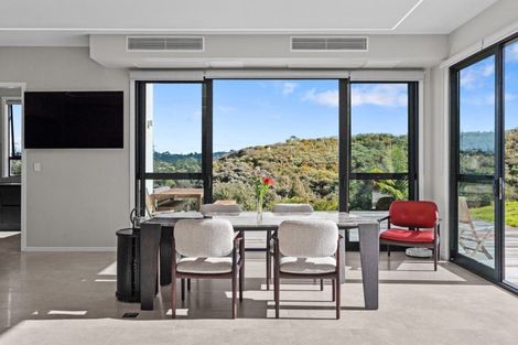 Photo of property in 8 Ridgelea Road, Long Bay, Albany, 0792