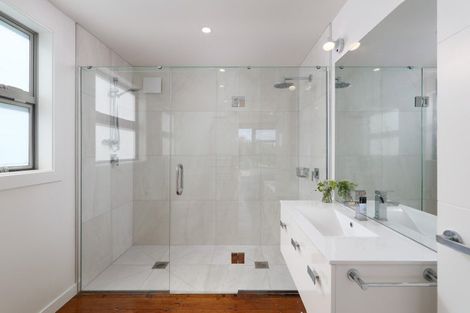 Photo of property in 1160a Abel Tasman Drive, Ligar Bay, Takaka, 7183