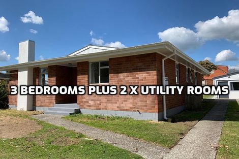 Photo of property in 6 Graham Place, Huntly, 3700