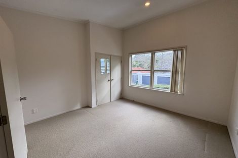 Photo of property in 37a Seaton Road, Murrays Bay, Auckland, 0630