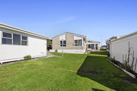 Photo of property in 36 Park Lane, Waitara, 4320