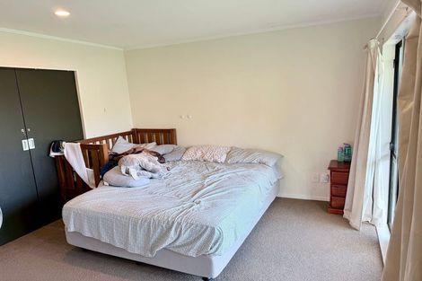 Photo of property in 4 Lendenfeld Drive, Papatoetoe, Auckland, 2025
