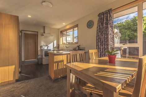 Photo of property in 35 Maxwell Street, Riccarton, Christchurch, 8041