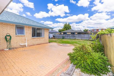 Photo of property in 8a Lloyd Drive, Nawton, Hamilton, 3200