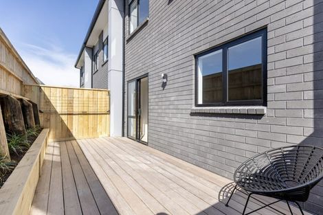 Photo of property in 2 Equine Way, Brookfield, 3110