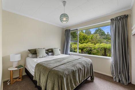 Photo of property in 18 Steam Hauler Track, Waitakere, Henderson, 0782