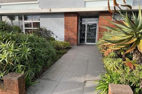 Photo of property in 4/381 Tamaki Drive, Saint Heliers, Auckland, 1071