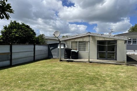 Photo of property in 56 Tawa Crescent, Manurewa, Auckland, 2102