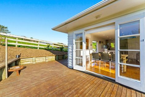 Photo of property in 484 Kanohi Road, Kaukapakapa, 0873