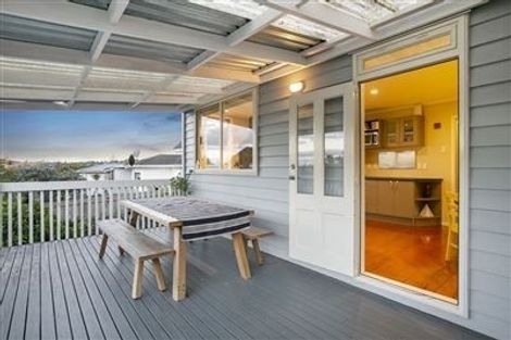 Photo of property in 80 Verbena Road, Birkdale, Auckland, 0626