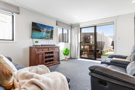 Photo of property in 3 Manawaroa Close, Grandview Heights, Hamilton, 3200