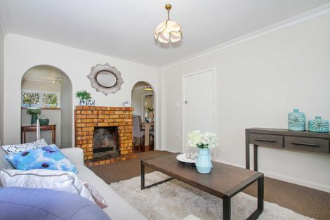 Photo of property in 187a Edmonton Road, Te Atatu South, Auckland, 0610