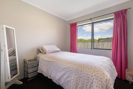 Photo of property in 182 Ballintoy Park Drive, Welcome Bay, Tauranga, 3175